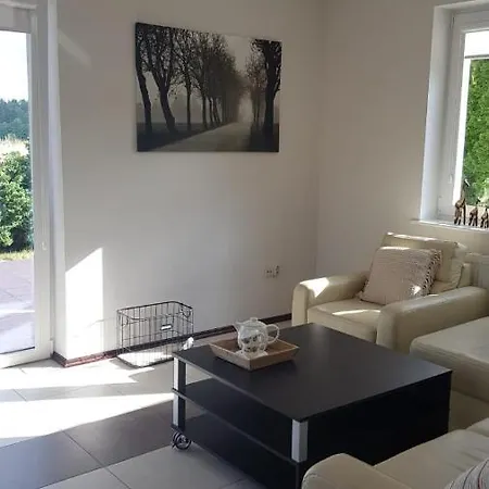 Semesterbostad Z Widokiem Na Jezioro W Borzechowie *