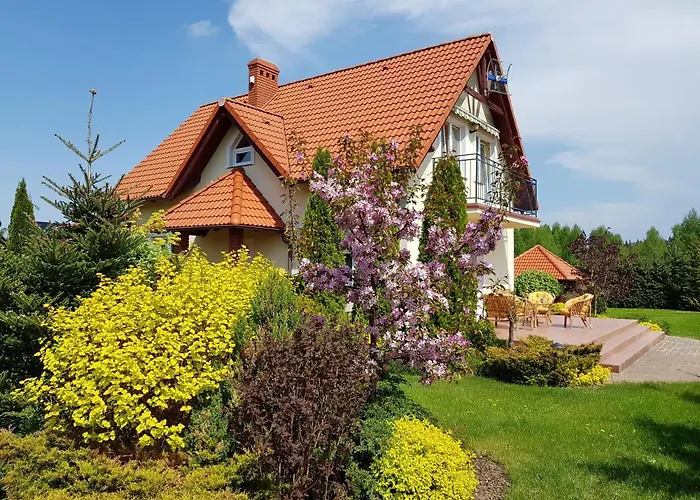 Z Widokiem Na Jezioro W Borzechowie Tatil Evi