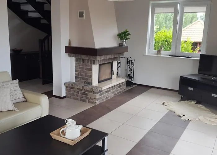 Tatil Evi Z Widokiem Na Jezioro W Borzechowie *